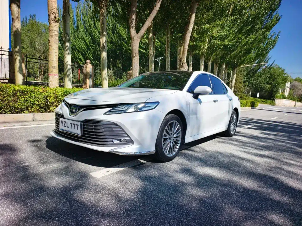 Toyota Camry Facelift Hybrid 2.5HG Luxury Edition 2020