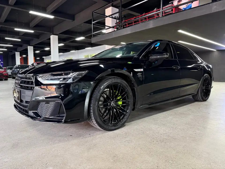 Audi A7L 45 TFSI S-line Dream Builder Edition 2023
