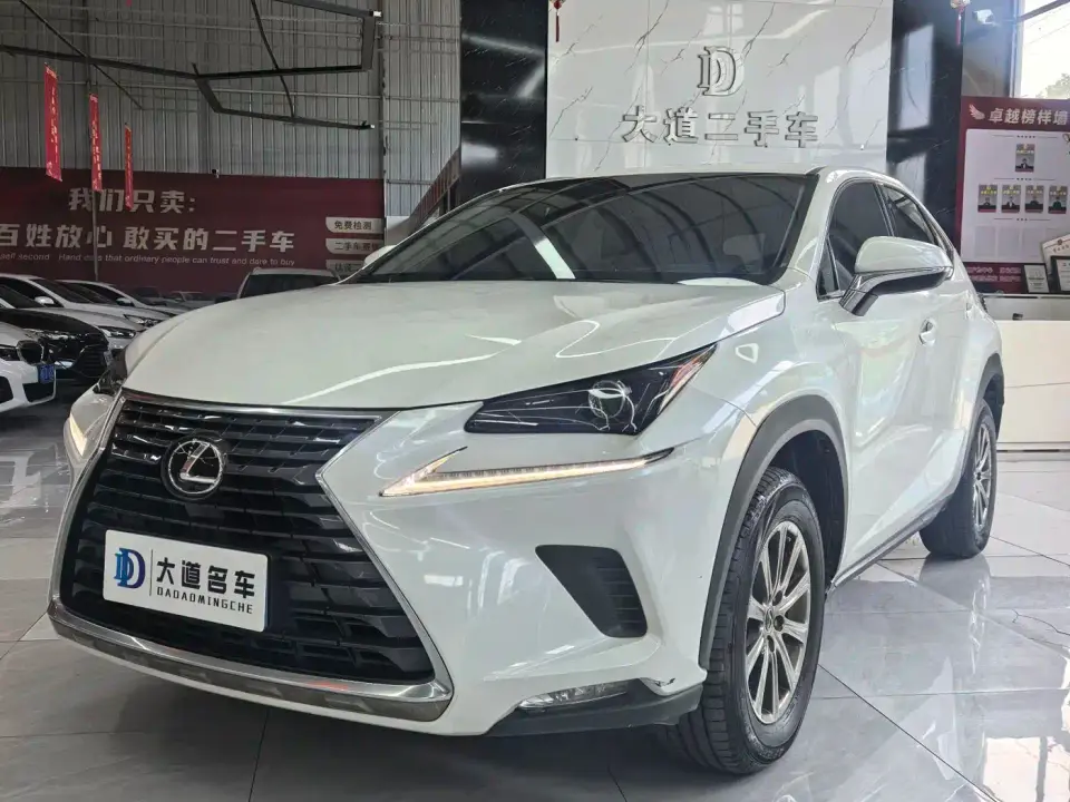 Lexus NX 200 FWD Sharp Edition China VI 2021