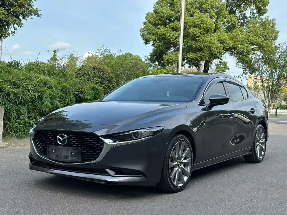 Mazda Mazda3 Axela 2.0L Automatic Elegance Edition 2022