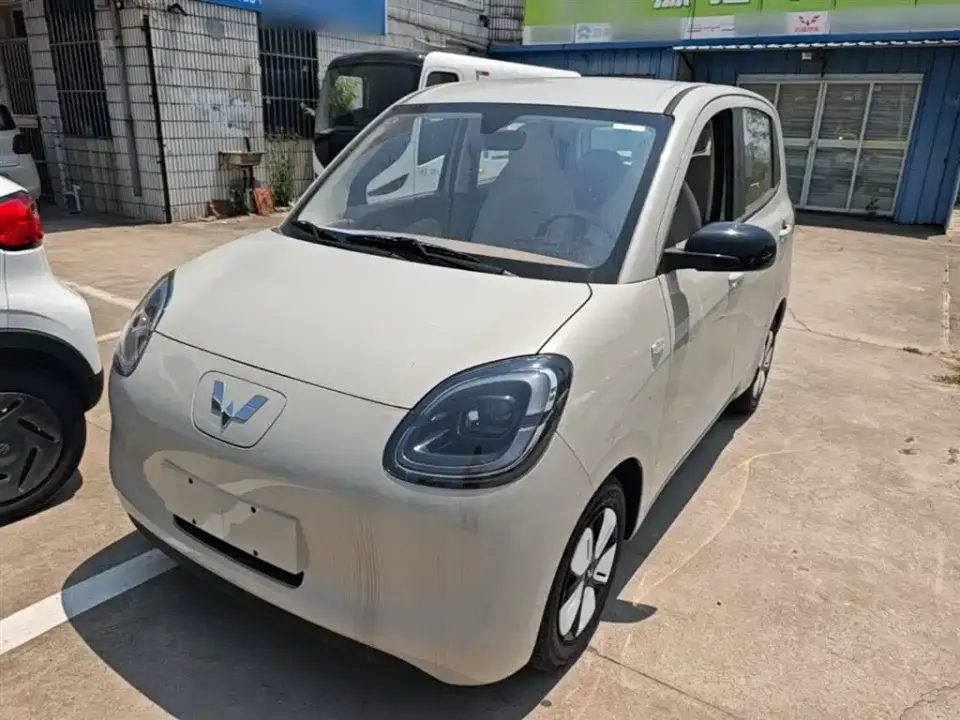 Wuling Motors Hongguang MINIEV 4-Door Advanced 2026