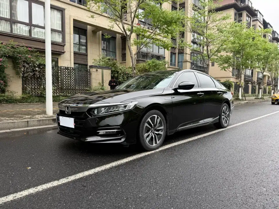 Honda Accord Sharp Hybrid 2.0L Sharp Leader Edition China VI 2020