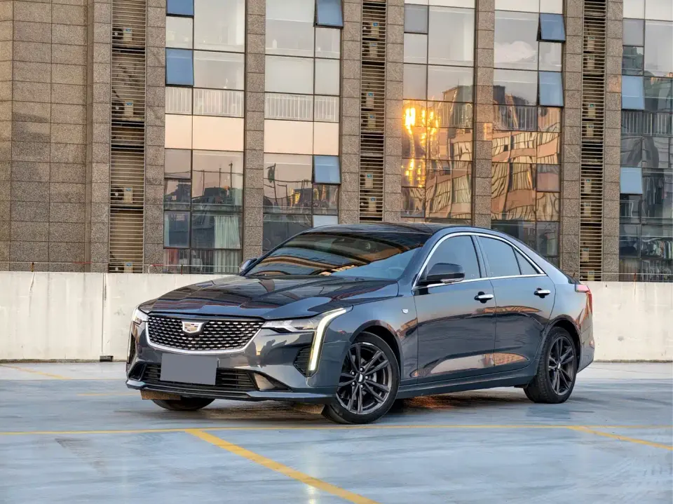 Cadillac CT4 28T Luxury Model 2022
