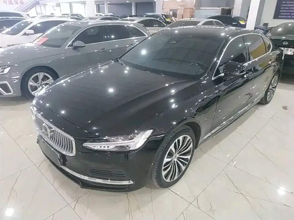 Volvo S90 Plug-in Hybrid T8 Plug-in Hybrid AWD Long Range Smart Elite Luxury 2023