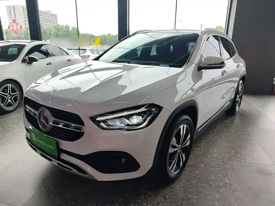Mercedes-Benz GLA-Class Facelift GLA 200 2022