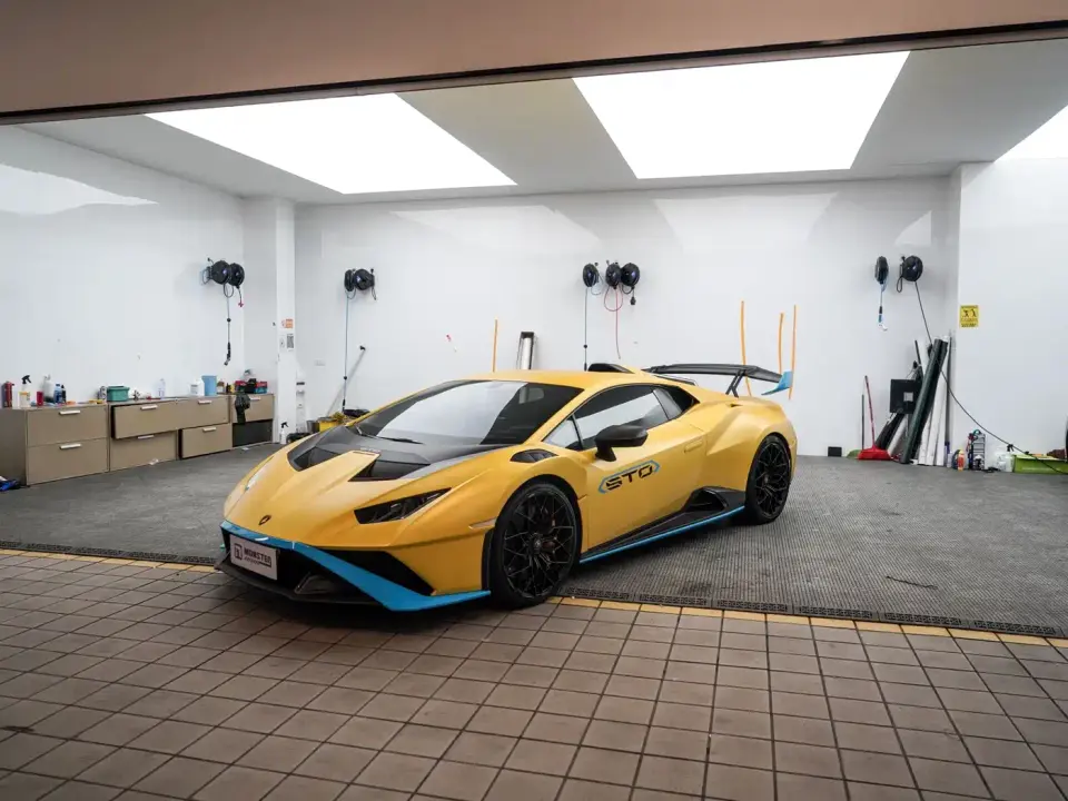 Lamborghini Huracán Huracán STO 2022