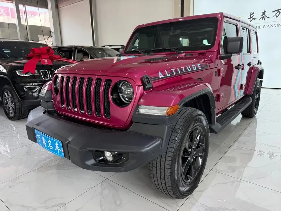Jeep Wrangler 2.0T Highland Bahamas Pink Sand Special 2024