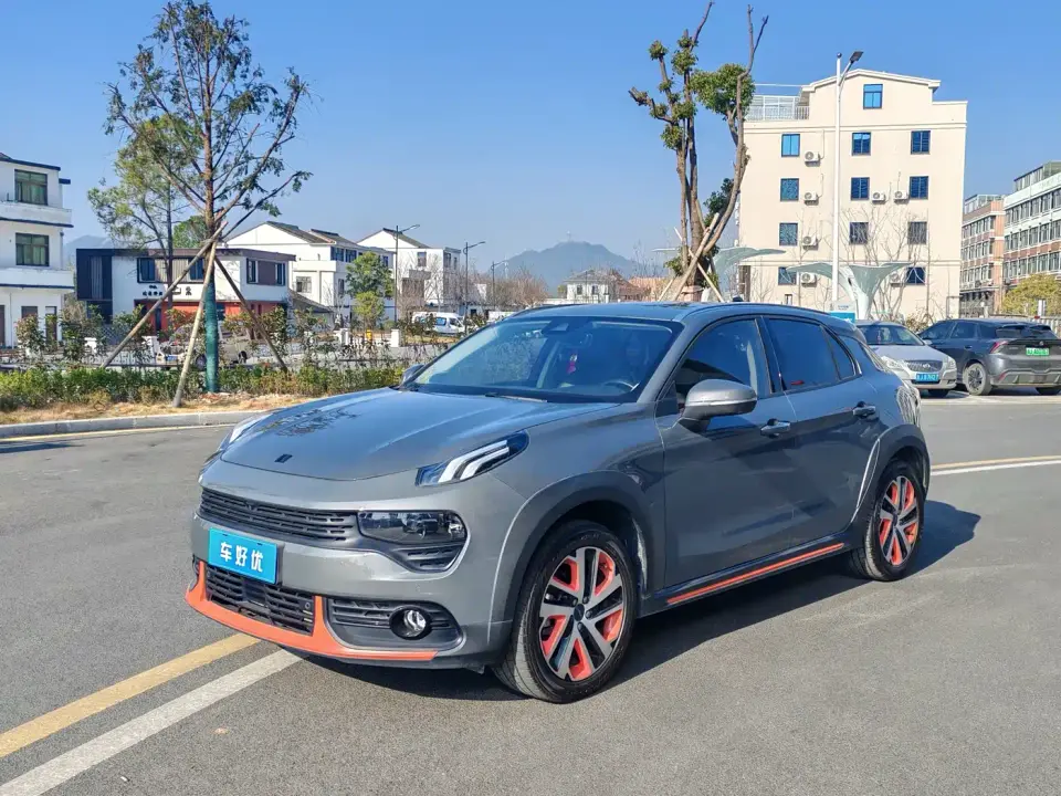 Lynk & Co 02 1.5TD DCT 2WD Shine Champion Edition 2021