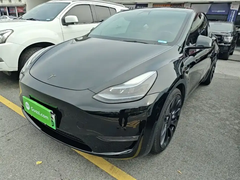Tesla Model Y Performance High-Performance All-Wheel Drive Version 2023