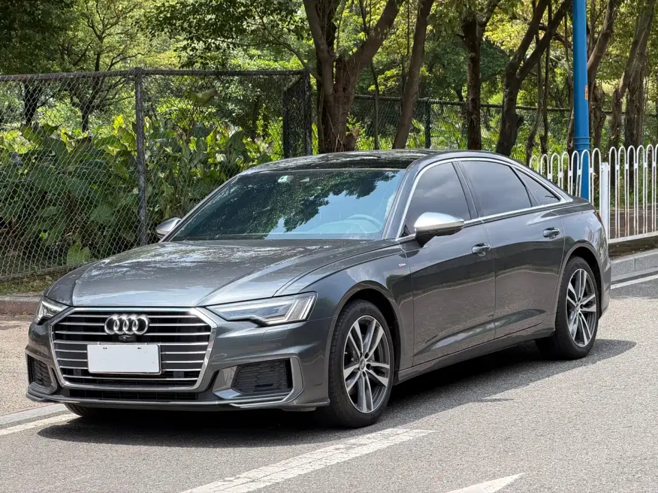 Audi A6L 40 TFSI Luxury Sport 2021