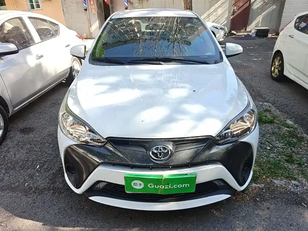 Toyota YARiS L Zhi Xuan Facelift 1.5E CVT Charming Edition 2019 — фото 3