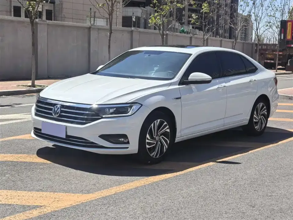 Volkswagen Sagitar 280TSI DSG Surpassing Edition 2021