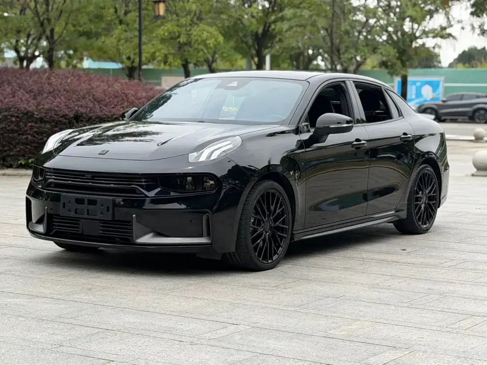 Lynk & Co 03 03+ 2.0TD Auto Wind Rider Edition 2021