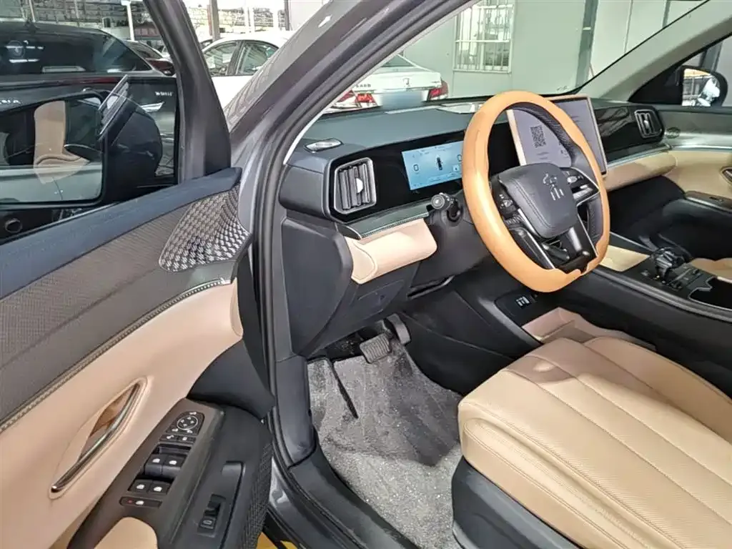 BYD Song Pro New Energy 2nd Gen DM-i 115KM Excellence 2024 — фото 16