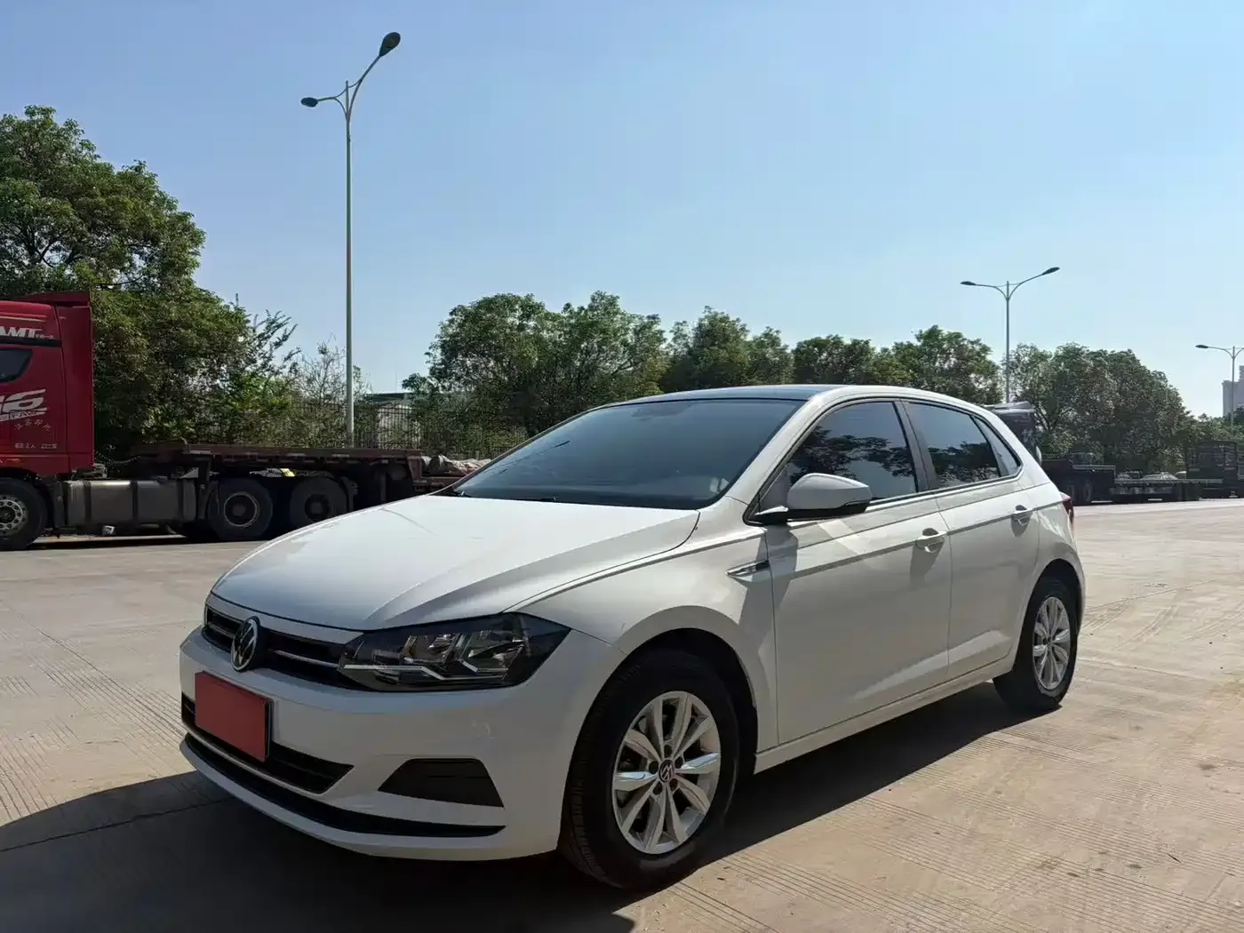 Volkswagen Polo Plus 1.5L Automatic Colorful Tech Edition 2021 — фото 3