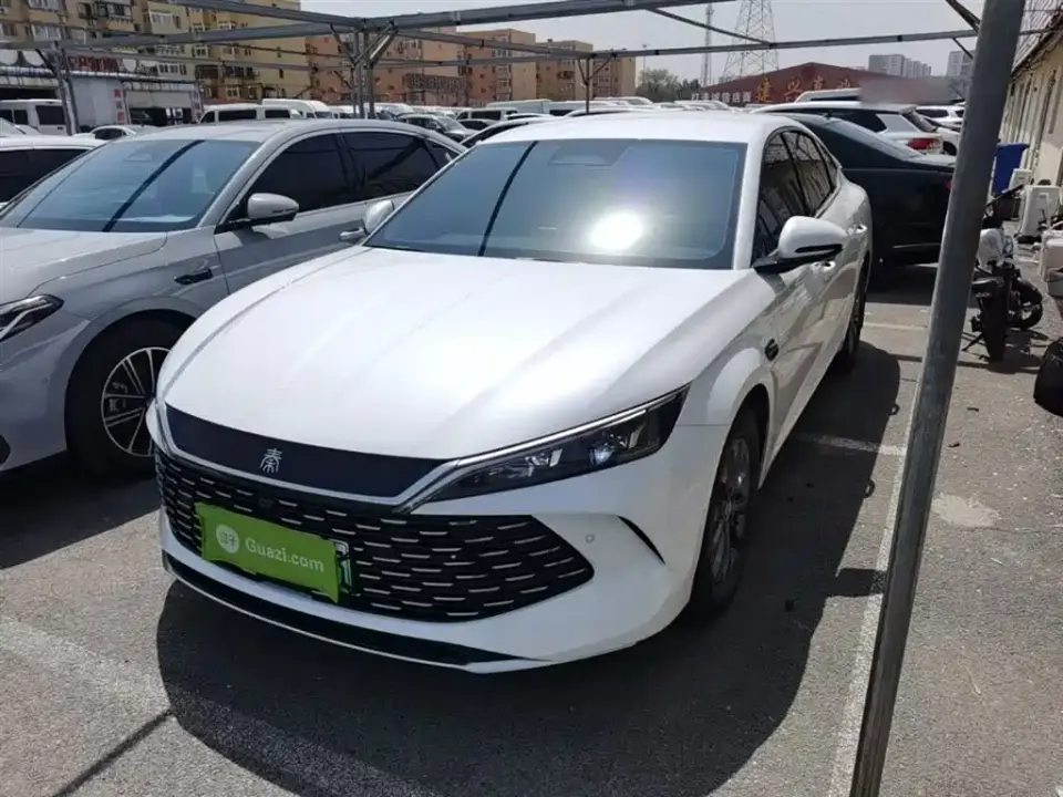 BYD Qin L DM-i Smart Drive Edition 80KM Leading 2025