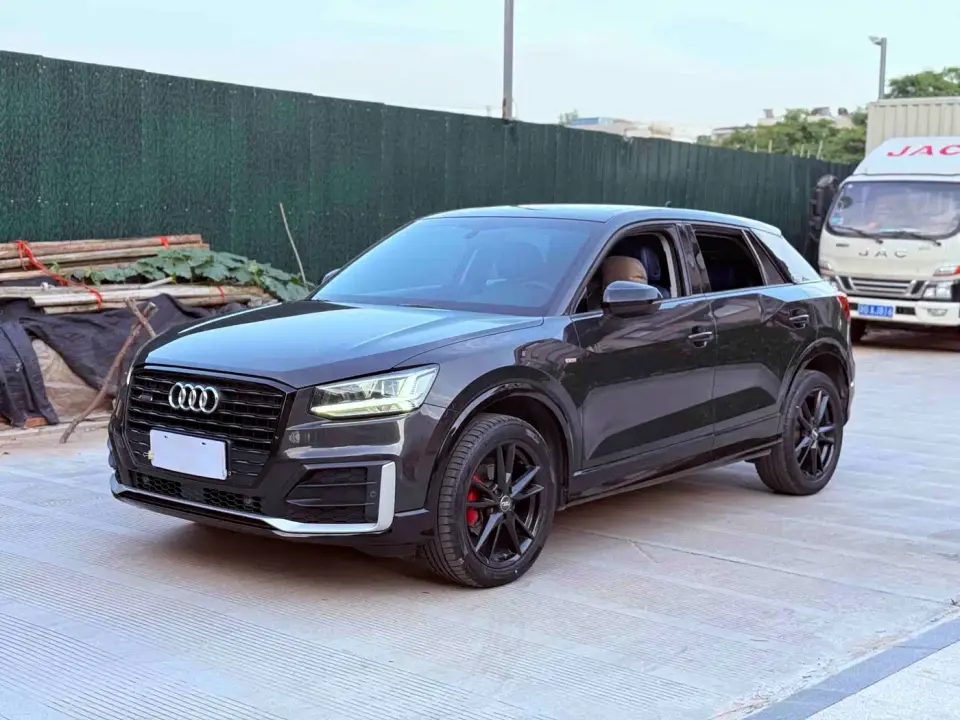 Audi Q2L 35 TFSI Progressive Dynamic Model 2020