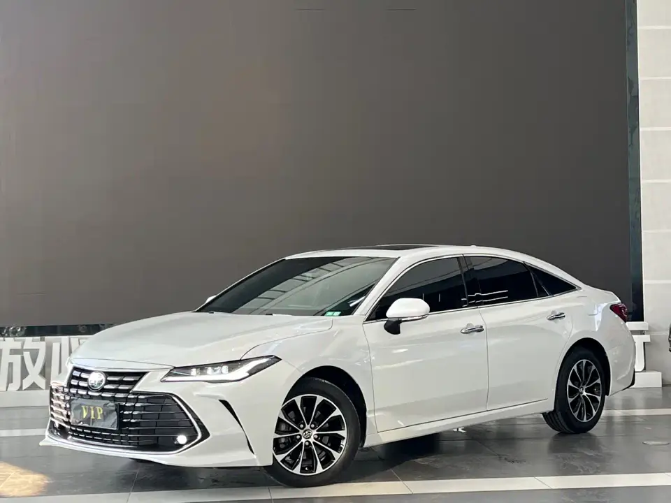 Toyota Avalon 2.0L Luxury Edition 2023