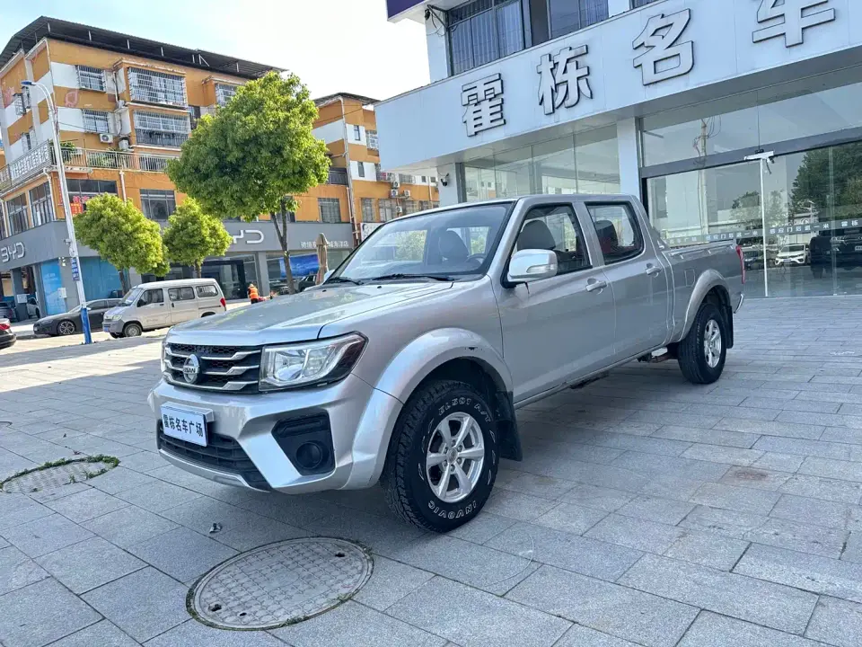 Dongfeng Ruiqi 2.4T Diesel 2WD Startup Edition Long Cargo Box YCY24165-61 2022