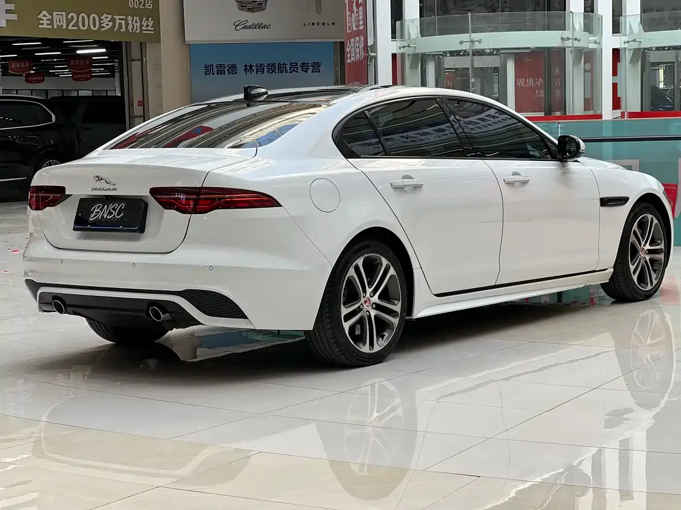 Jaguar XEL 2.0T 250PS R-DYNAMIC S Progressive Sport Edition 2022 — фото 20