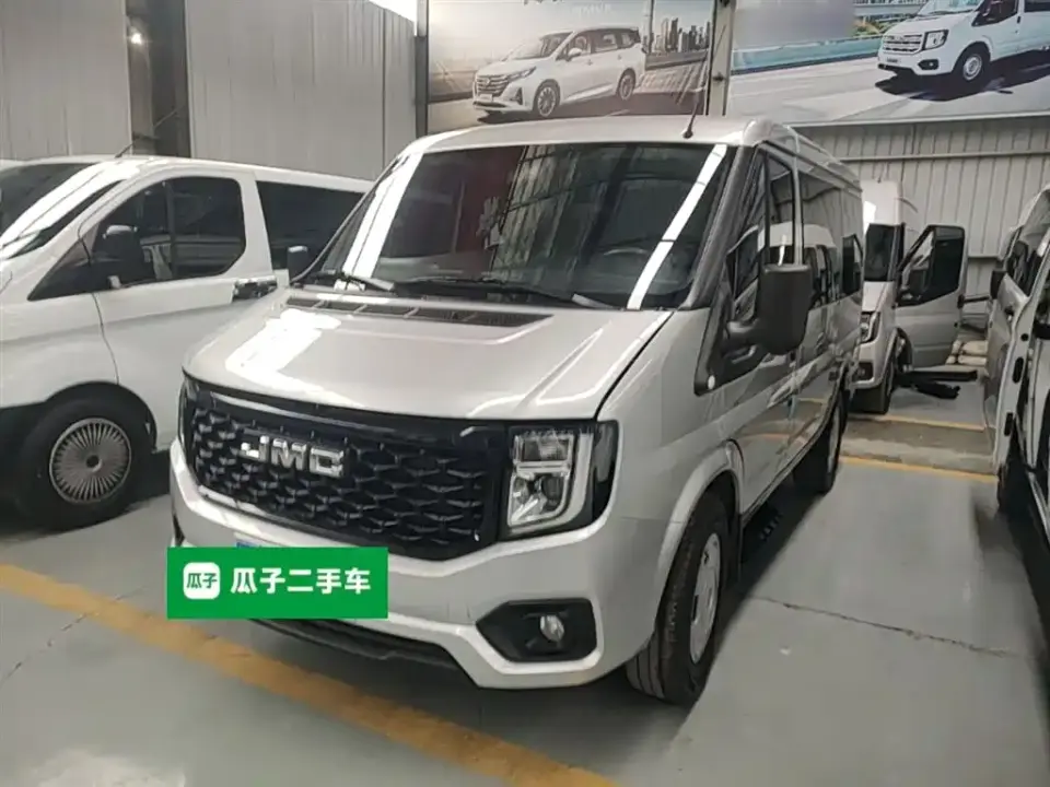 Jiangling JMC Fushun 2.0T Manual Multi-purpose Passenger Vehicle Short Wheelbase Low Roof 6-seater 2022