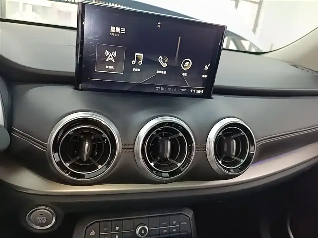 Wey VV6 2.0T 2WD Super Luxury China V 2019 — фото 13