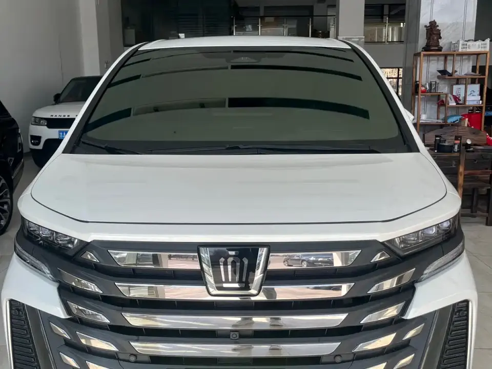 Toyota Vellfire Crown Hybrid 2.5L Executive Premium Edition 2024