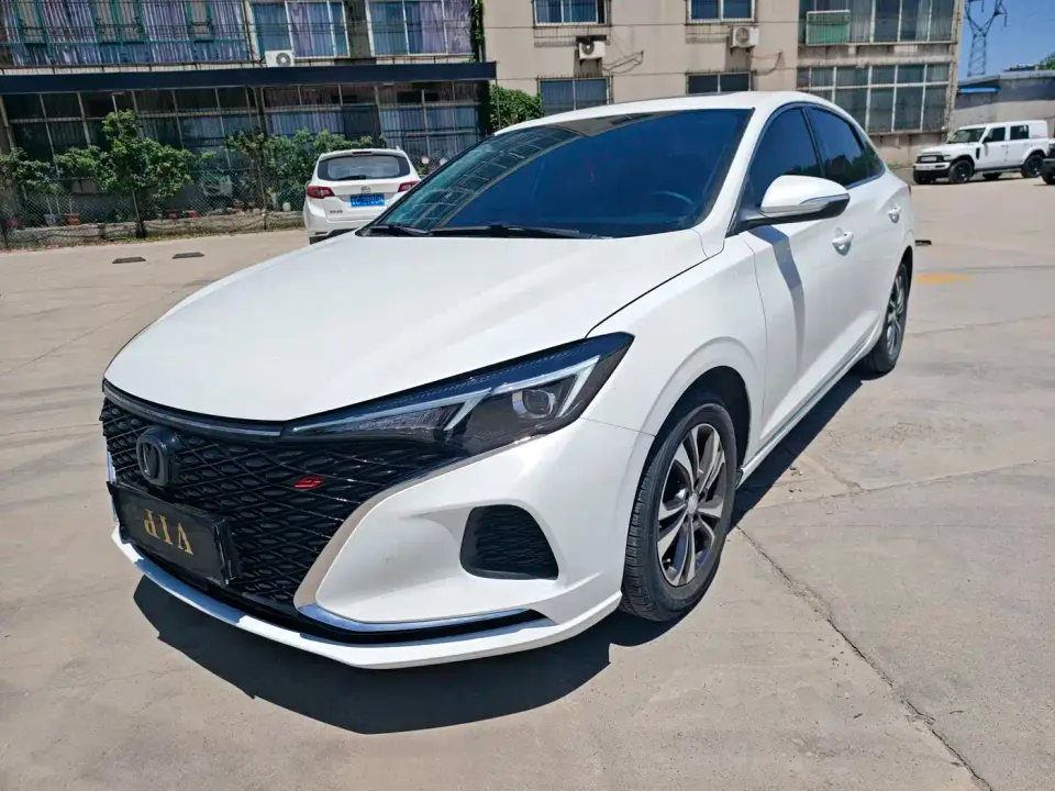 Changan Eado PLUS Blue Whale NE 1.4T GDI DCT Premium 2020