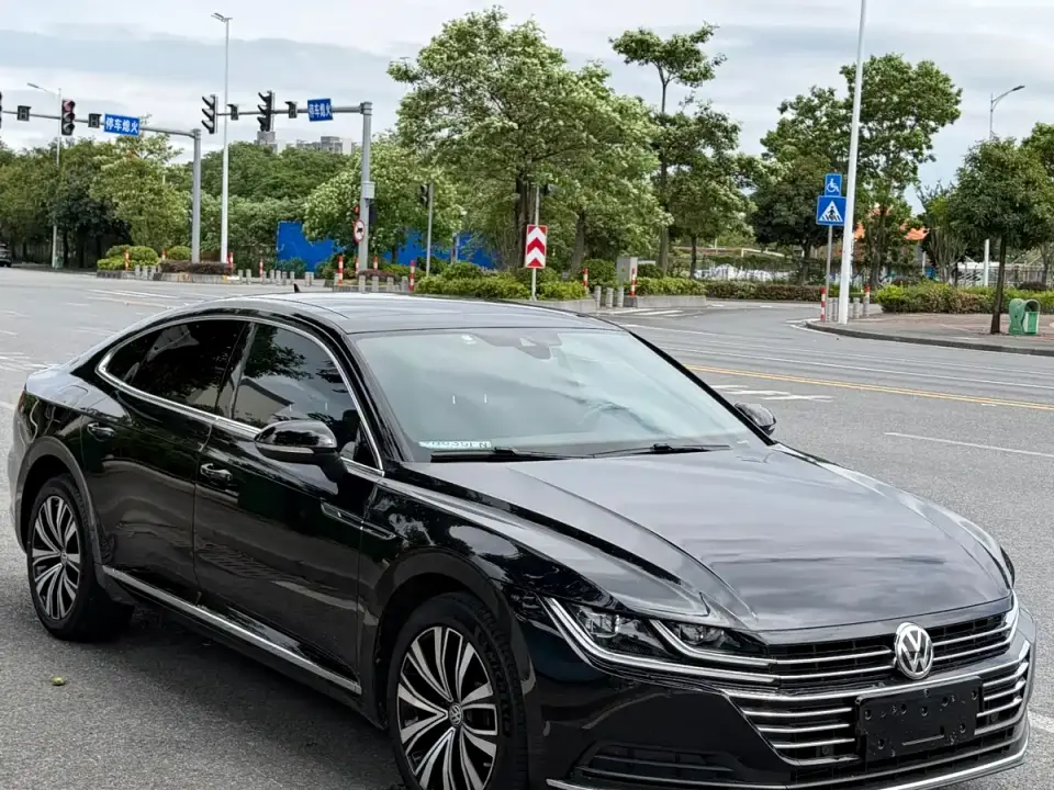 Volkswagen FAW-Volkswagen CC 330TSI Glamour Version China VI 2021
