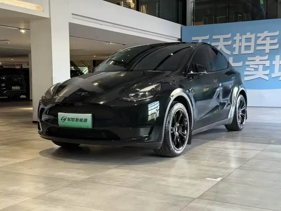 Tesla Model Y Facelift Rear-Wheel Drive Version 2023