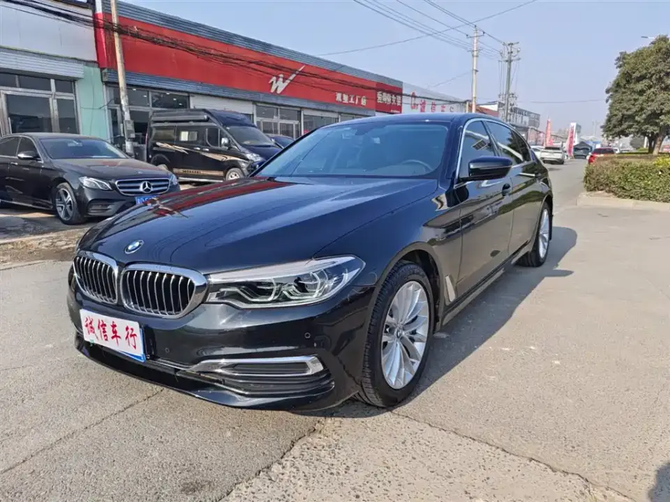 BMW 5 Series 530Li Leading Luxury Package 2020
