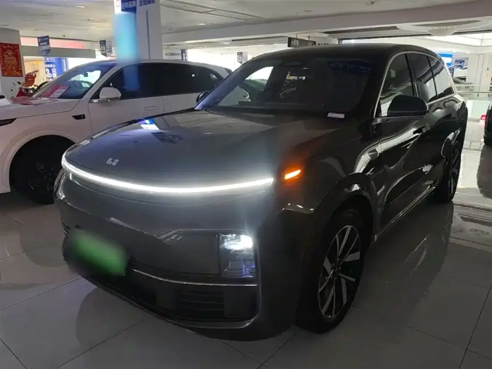 Li Auto Li L8 Pro 2023