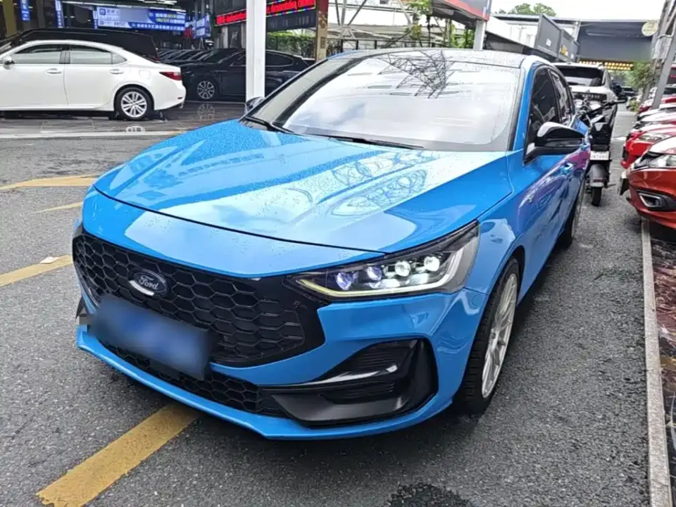 Ford Focus Hatchback EcoBoost 180 Automatic ST Line 2023