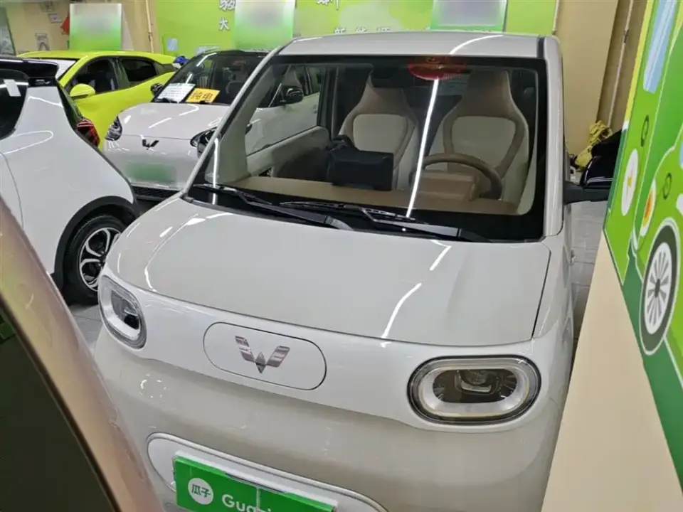 Wuling Motors Hongguang MINIEV 3rd Generation 215km Youth Edition 2025