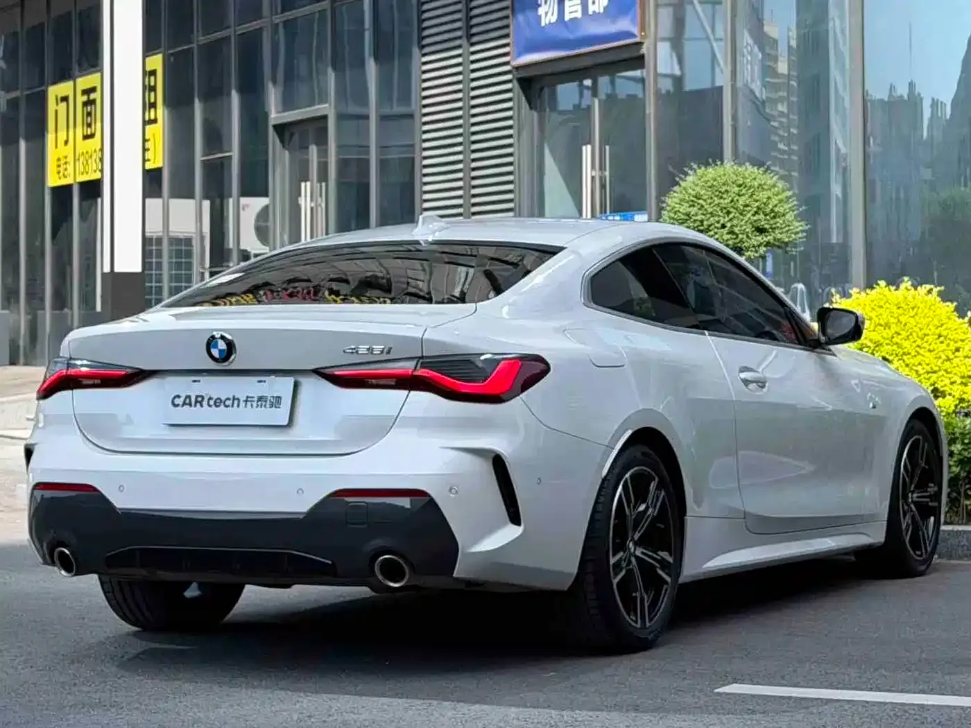 BMW 4 Series 425i M Sport Package 2023 — фото 3