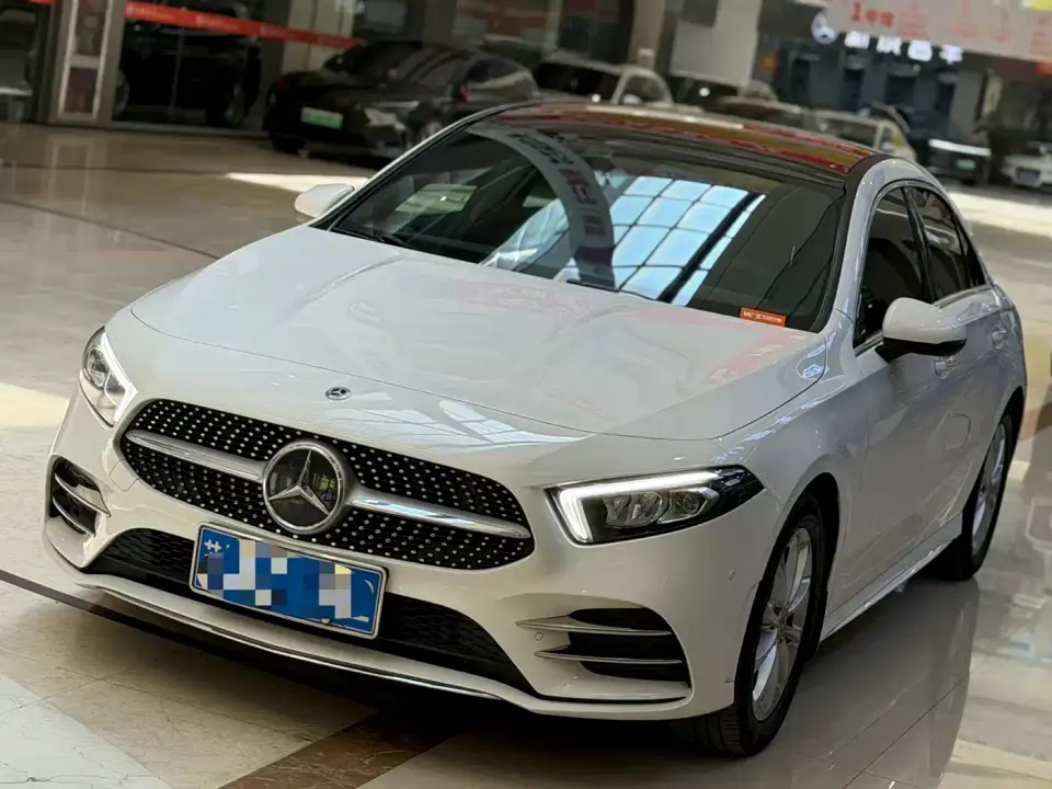 Mercedes-Benz A-Class A 200 L Sport Sedan Fashion Edition 2021