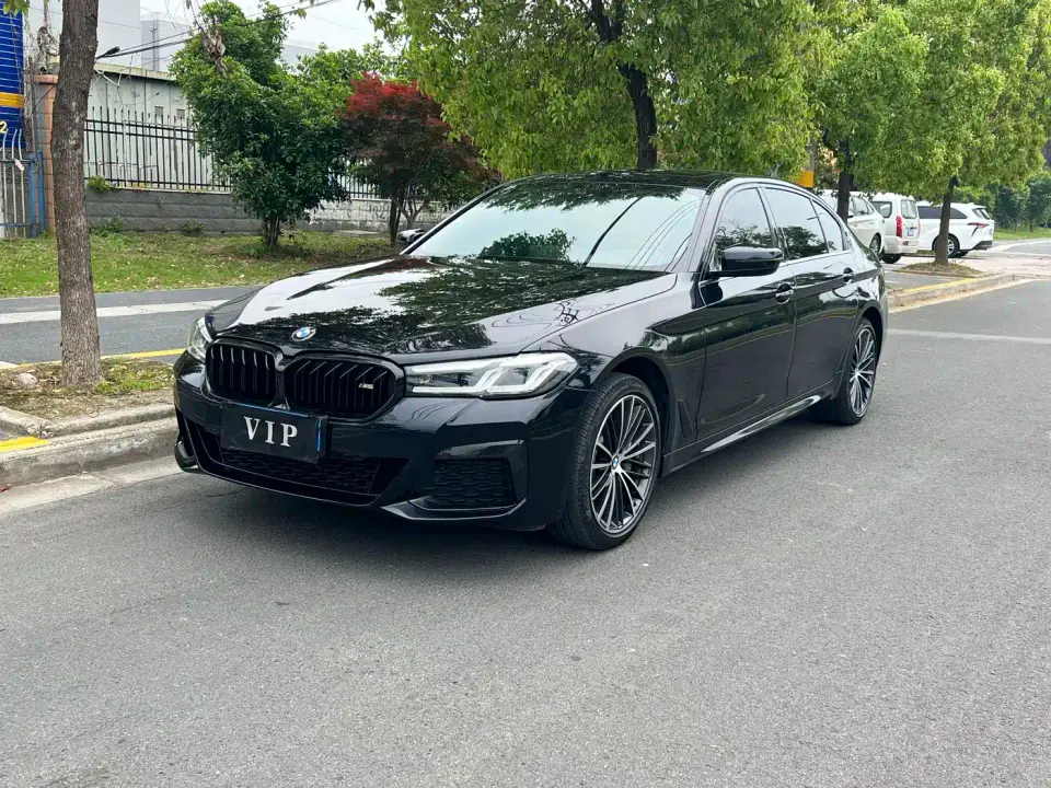 BMW 5 Series 530Li Leading M Sport Package 2023