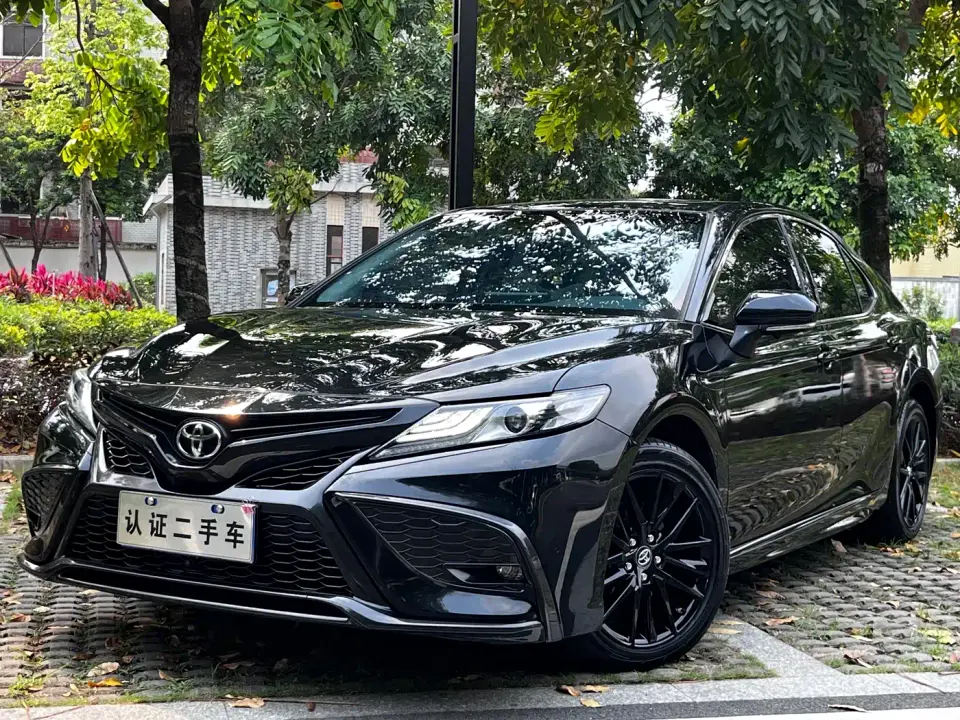 Toyota Camry 2.0S Knight Edition 2023