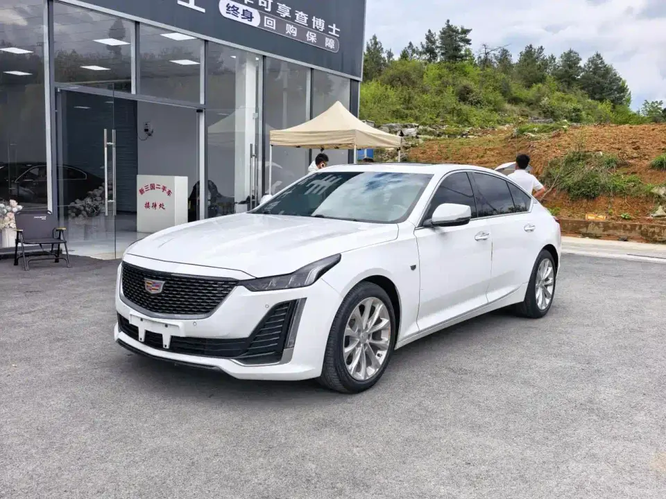 Cadillac CT5 28T Luxury 2021