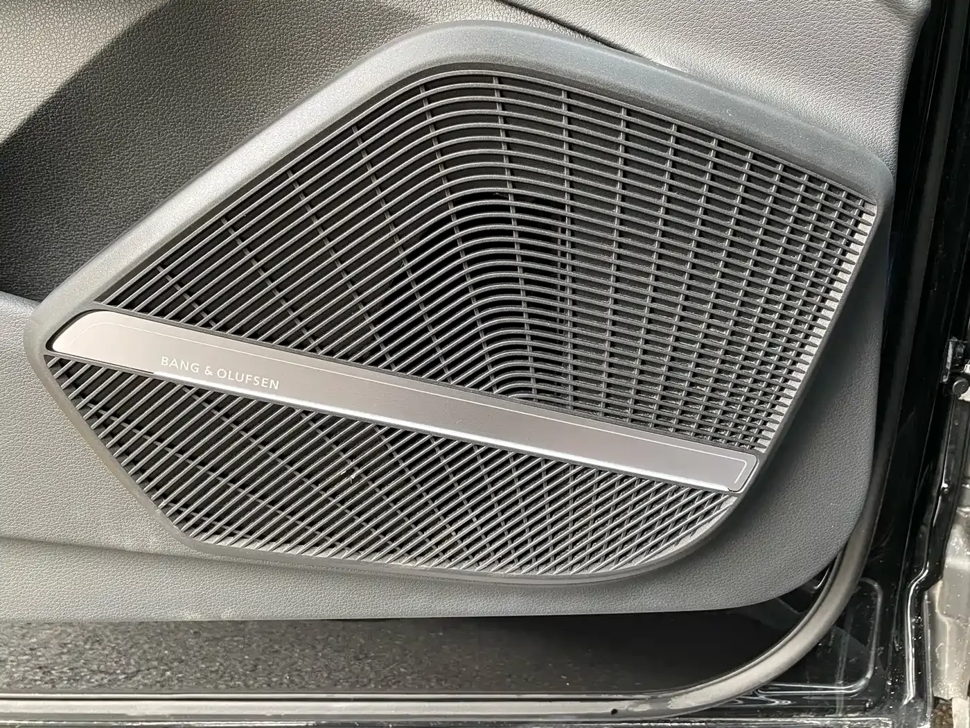 Audi Q5L Model 45 TFSI Luxury Dynamic 2024 — фото 15