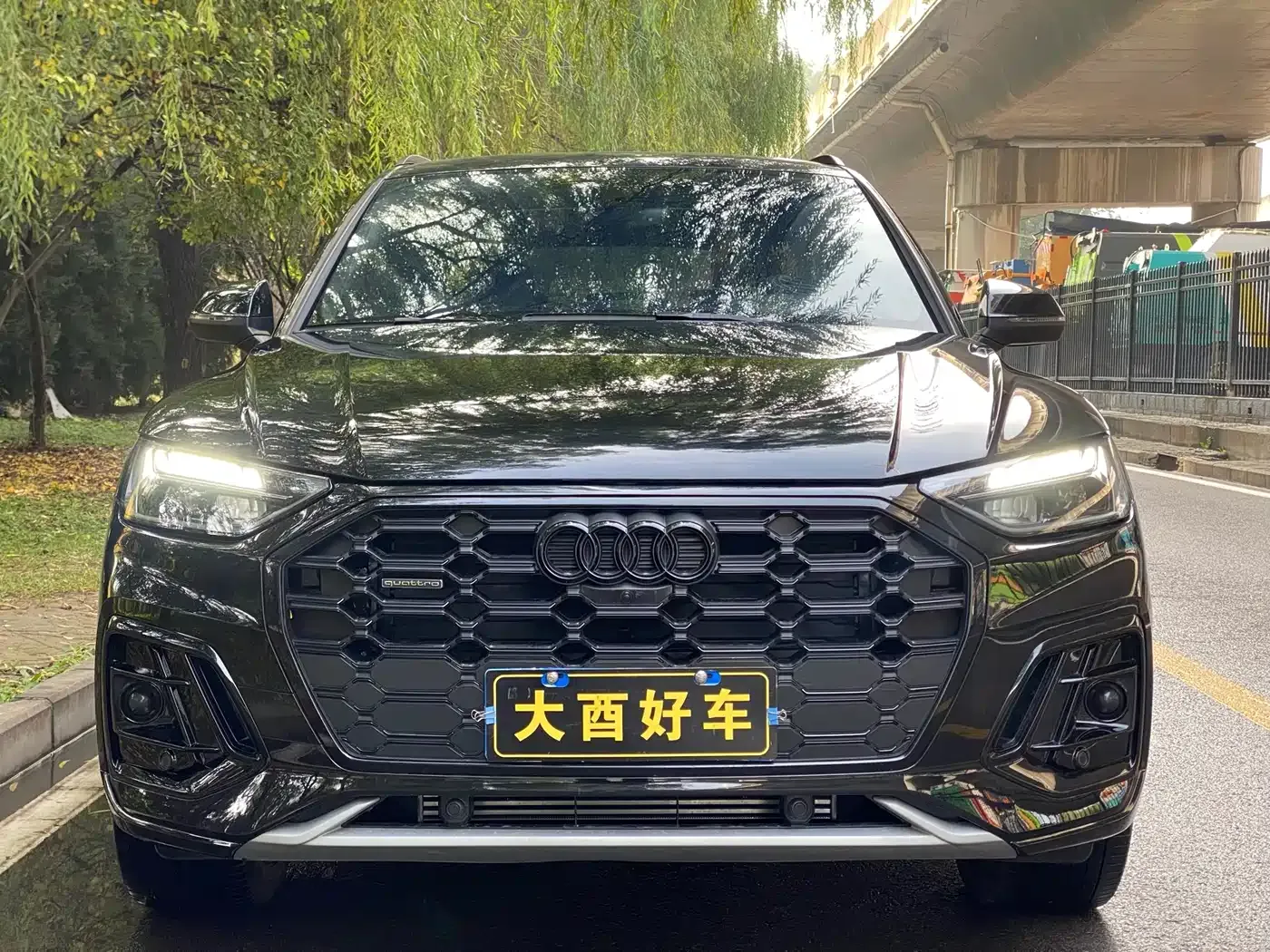 Audi Q5L Model 45 TFSI Luxury Dynamic 2024 — фото 2