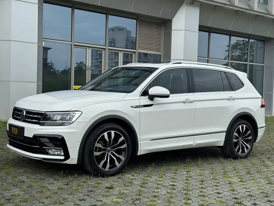 Volkswagen Tiguan L 330TSI Automatic 2WD R-Line Premium 2021