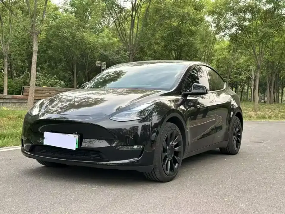 Tesla Model Y Facelift Long Range All-Wheel Drive Version 2023