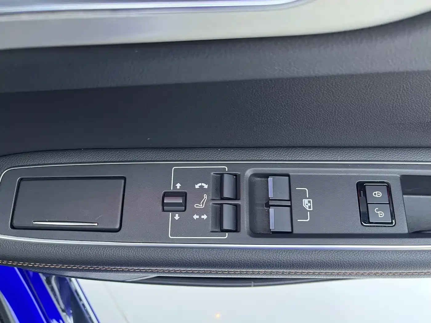 Jaguar XEL 2.0T 200PS Luxury 2019 — фото 6