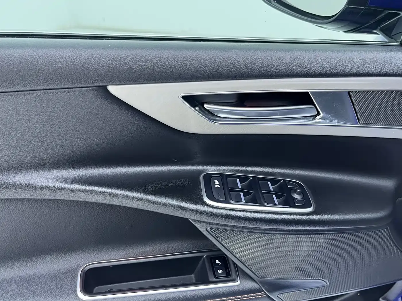 Jaguar XEL 2.0T 200PS Luxury 2019 — фото 8