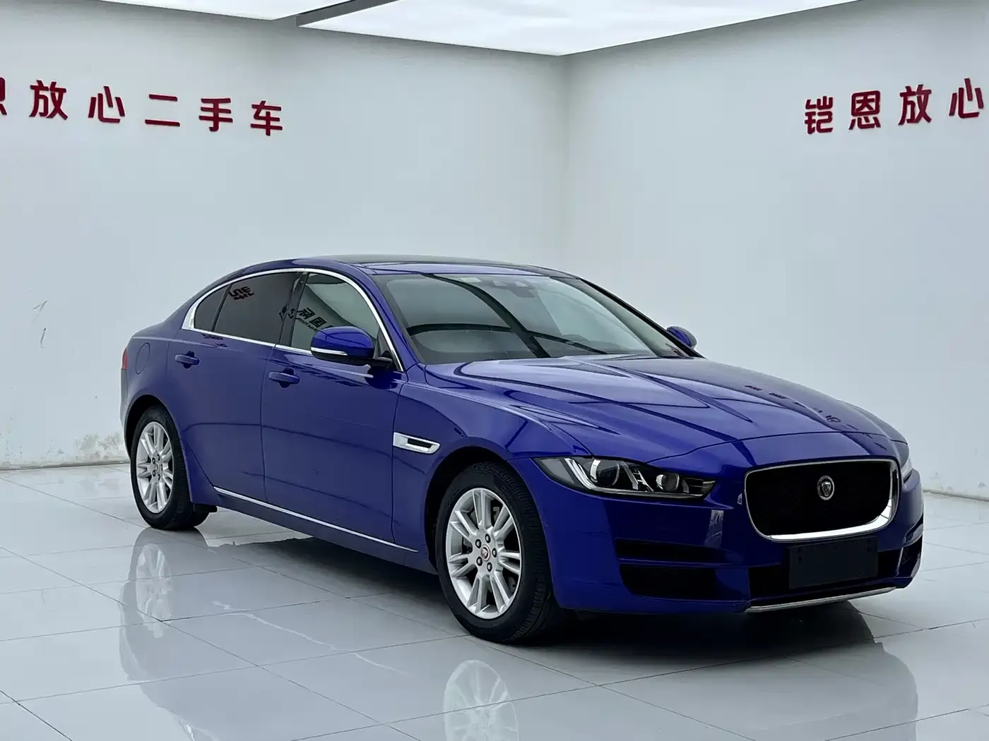 Jaguar XEL 2.0T 200PS Luxury 2019 — фото 3
