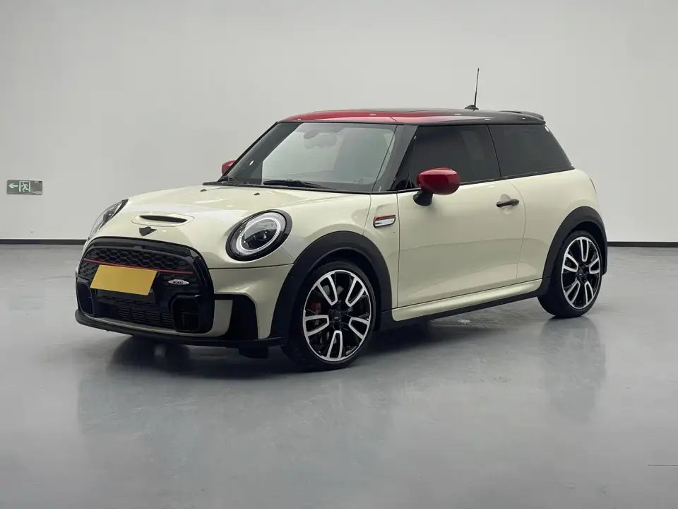Mini JCW 2.0T JOHN COOPER WORKS Pat Moss Tribute Edition 2022