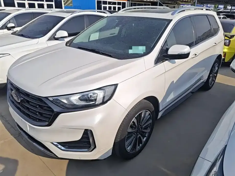 Ford Edge PLUS EcoBoost 245 FWD Luxury Sharp 7-seater 2021