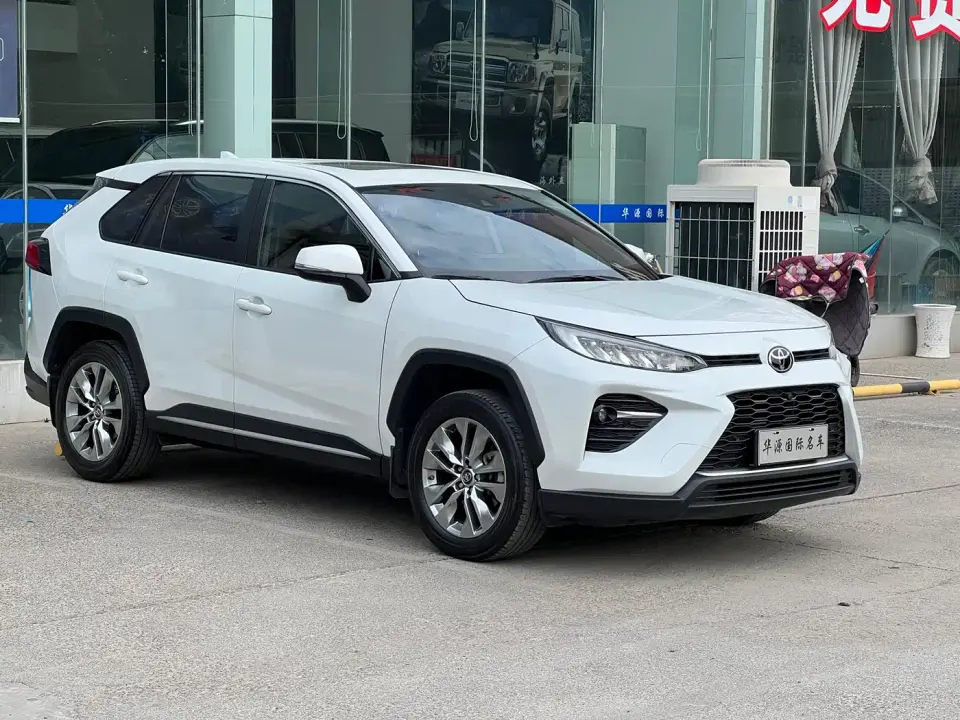 Toyota Wildlander 2.0L CVT AWD Luxury PLUS Edition 2022