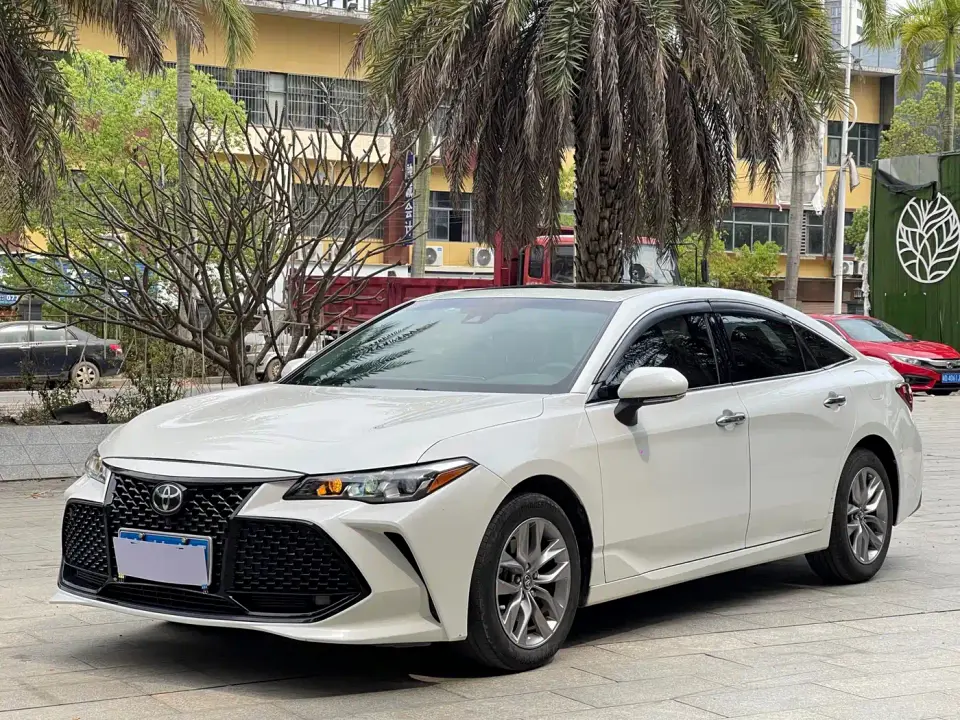 Toyota Avalon 2.0L Luxury Edition (China VI) 2021